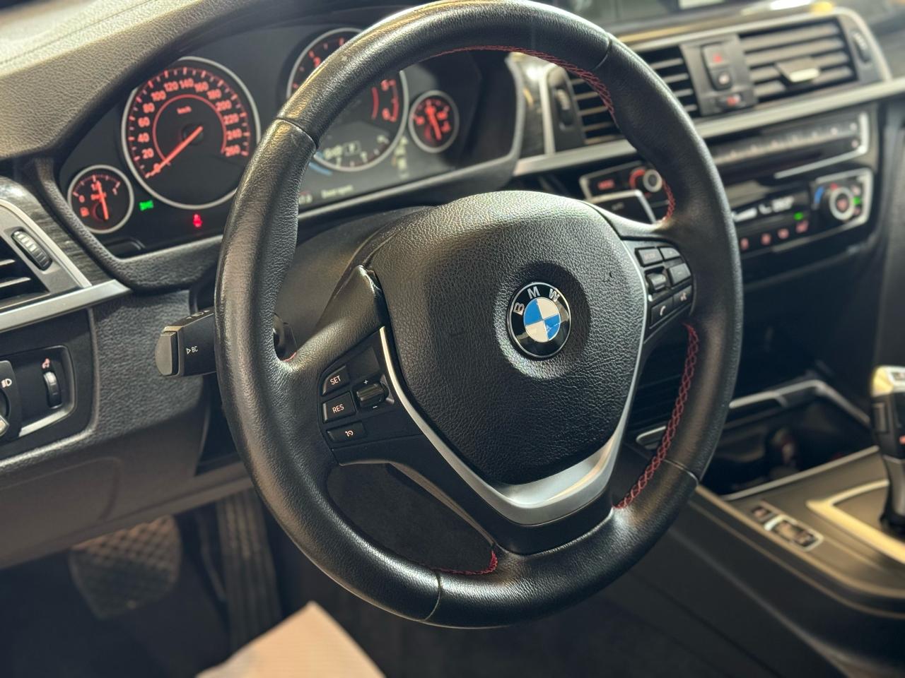 2018 BMW 3 Series 328D XDRIVE|NAV|BACKUP|CLEAN CARFAX| - Photo #9