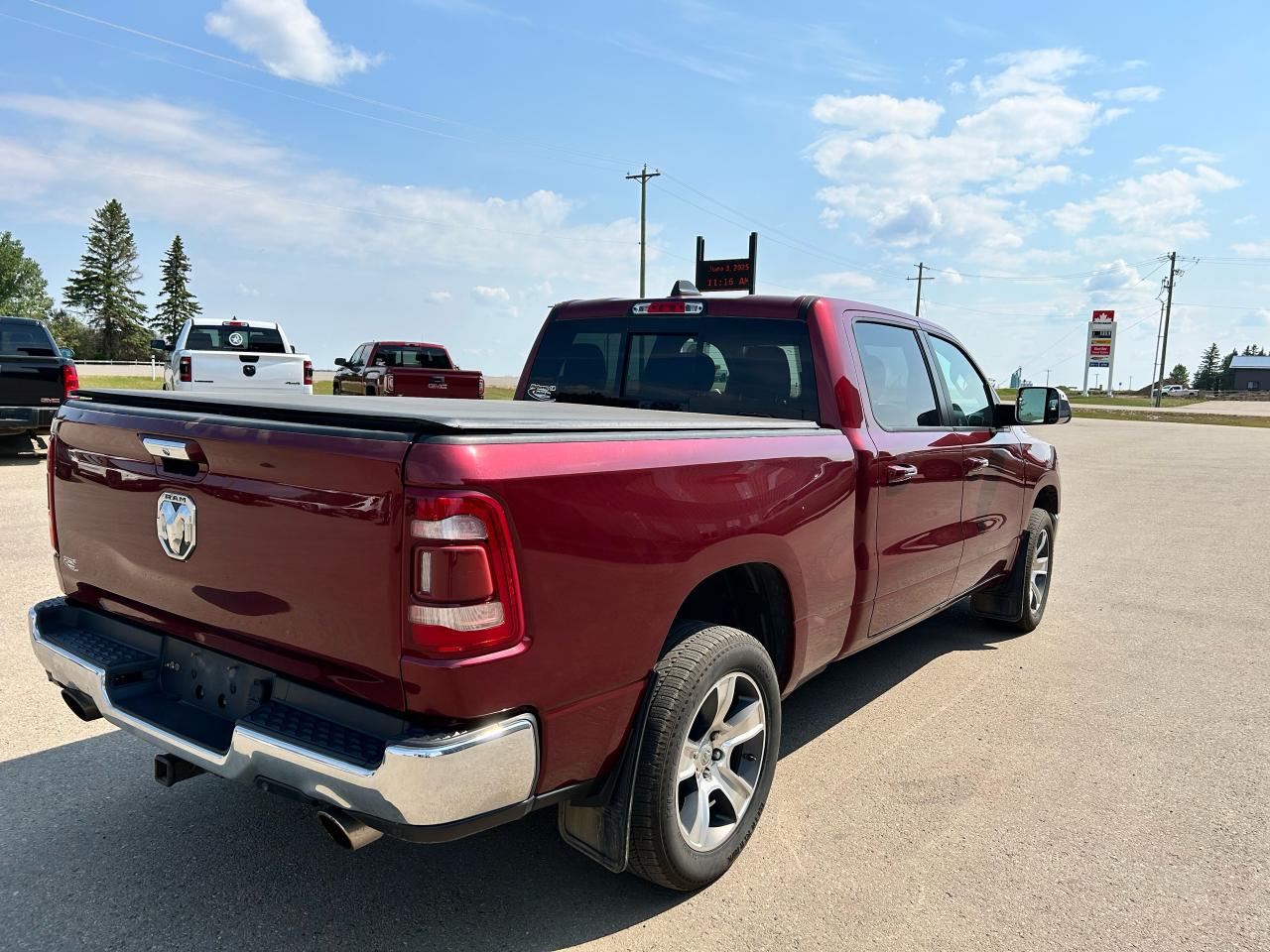2019 RAM 1500 Big Horn 4x4 Crew Cab 6'4" Box - Photo #4