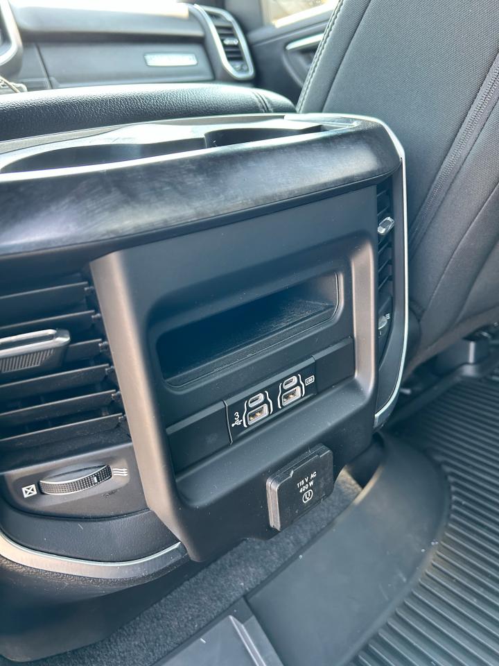 2019 RAM 1500 Big Horn 4x4 Crew Cab 6'4" Box - Photo #8
