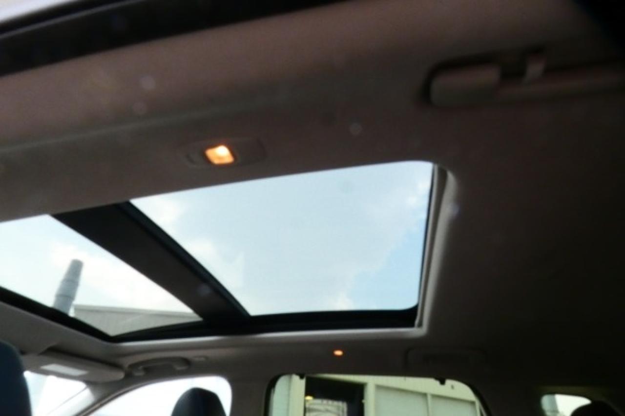 2023 Nissan Rogue SL AWD w/Htd Leather, pano S/R, NAV, BUC - Photo #19