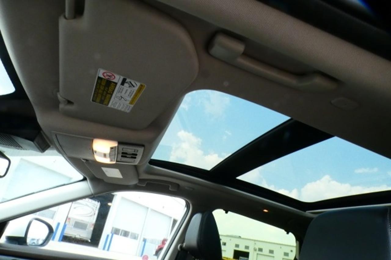 2023 Nissan Rogue SL AWD w/Htd Leather, pano S/R, NAV, BUC - Photo #18