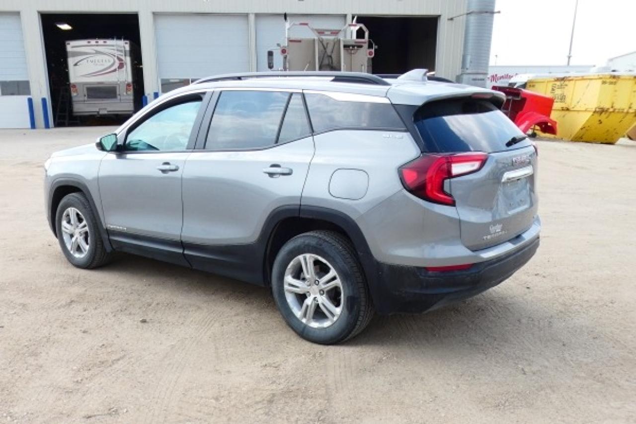 2024 GMC Terrain SLE AWD w/Htd cloth, BUC - Photo #8