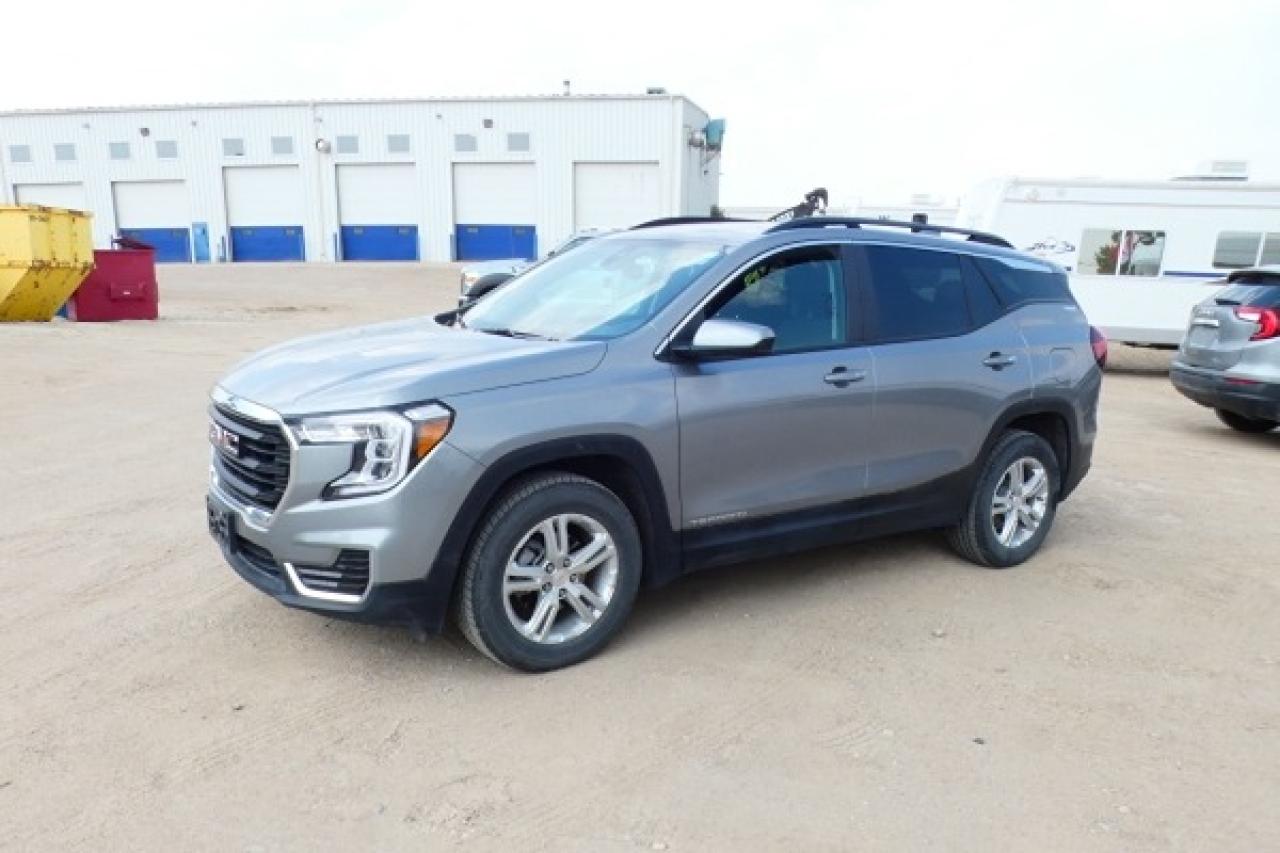 2024 GMC Terrain SLE AWD w/Htd cloth, BUC - Photo #2