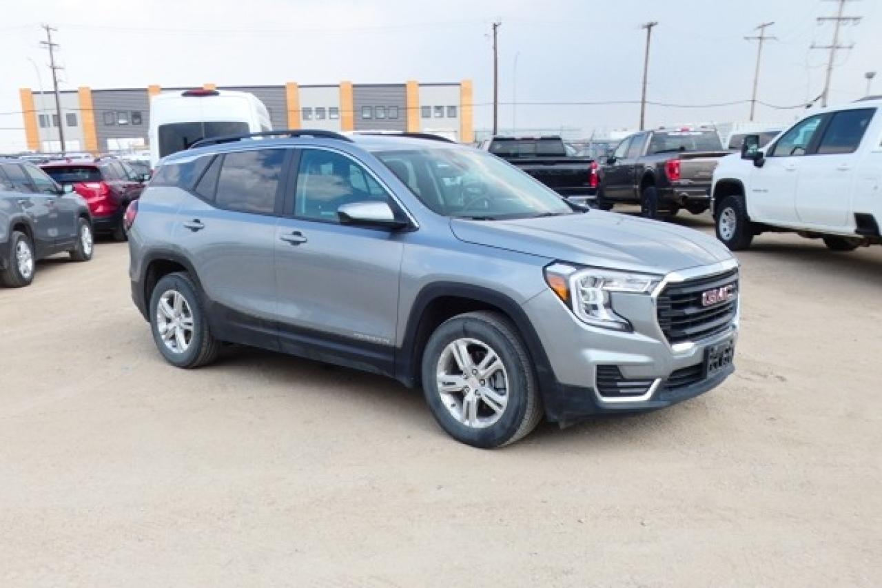 2024 GMC Terrain SLE AWD w/Htd cloth, BUC - Photo #4
