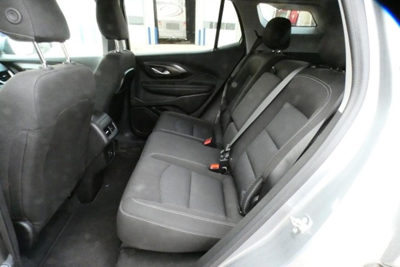 2024 GMC Terrain SLE AWD w/Htd cloth, BUC - Photo #10