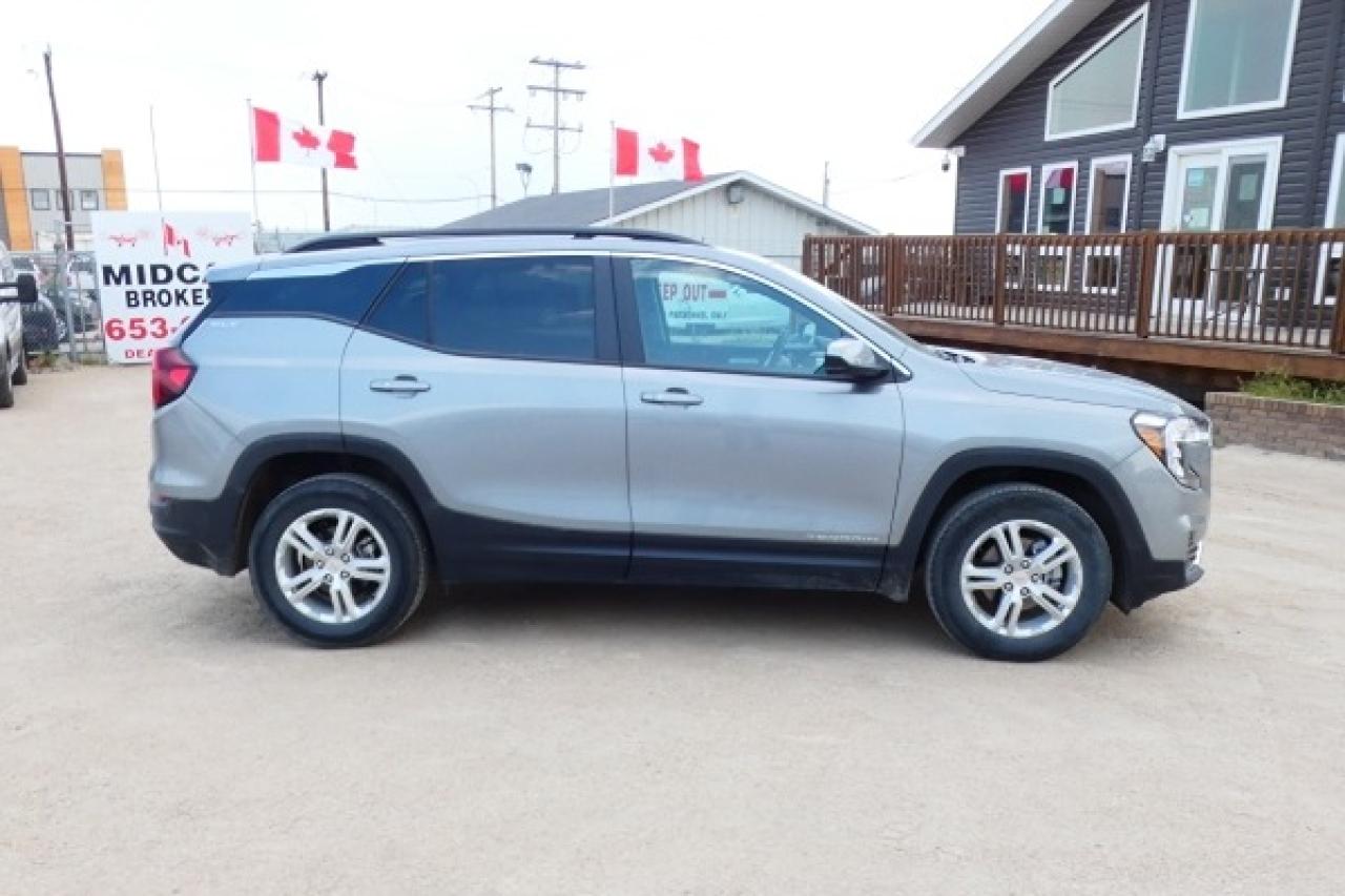 2024 GMC Terrain SLE AWD w/Htd cloth, BUC - Photo #5