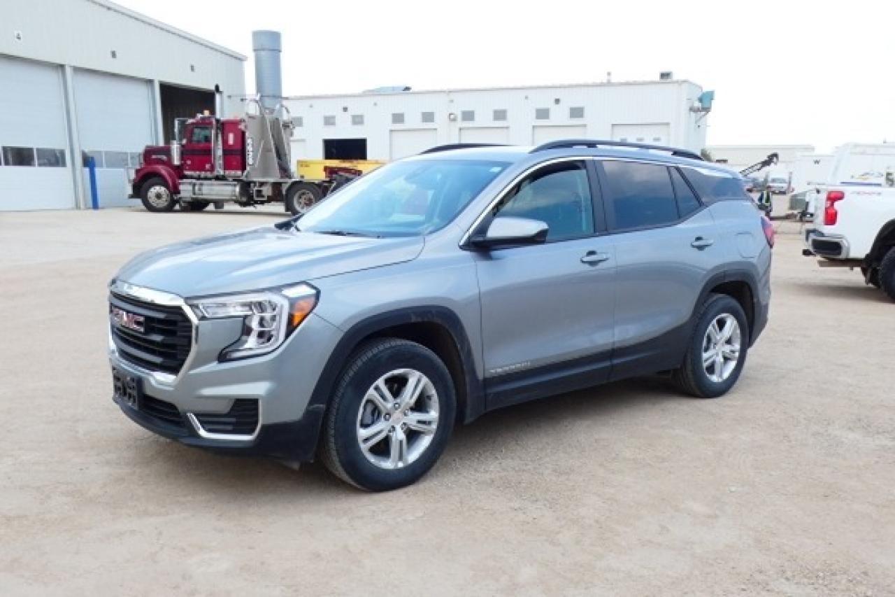 2024 GMC Terrain SLE AWD w/Htd cloth, BUC - Photo #2