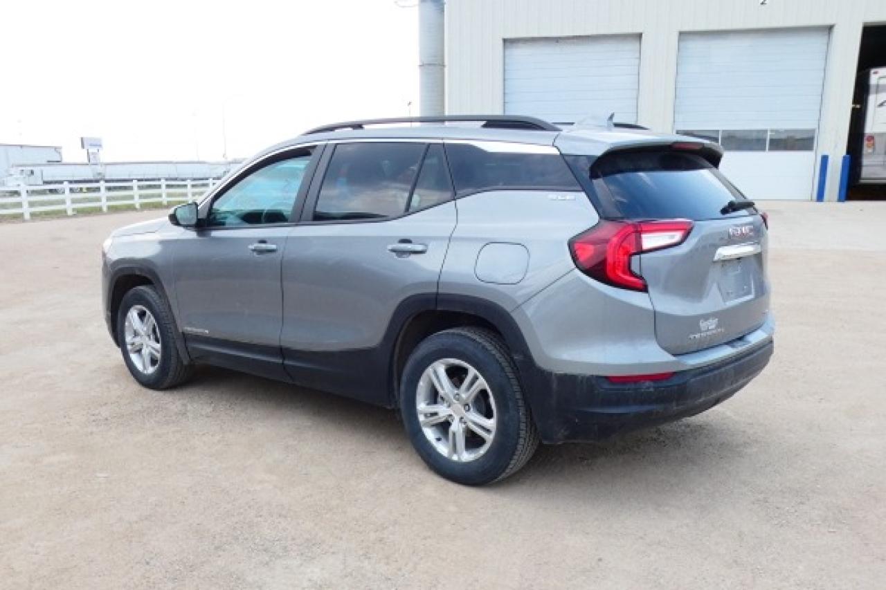 2024 GMC Terrain SLE AWD w/Htd cloth, BUC - Photo #8