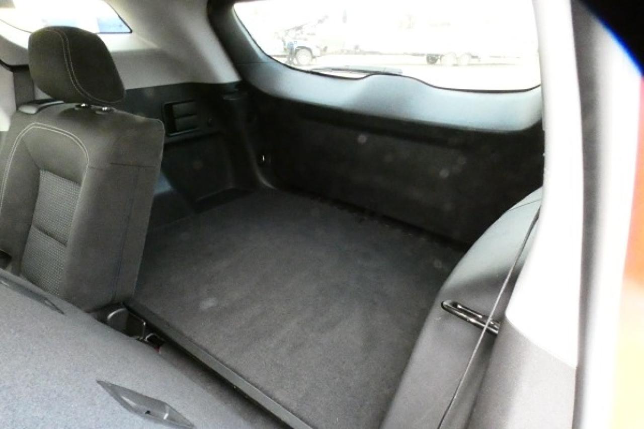 2024 GMC Terrain SLE AWD w/Htd cloth, BUC - Photo #9