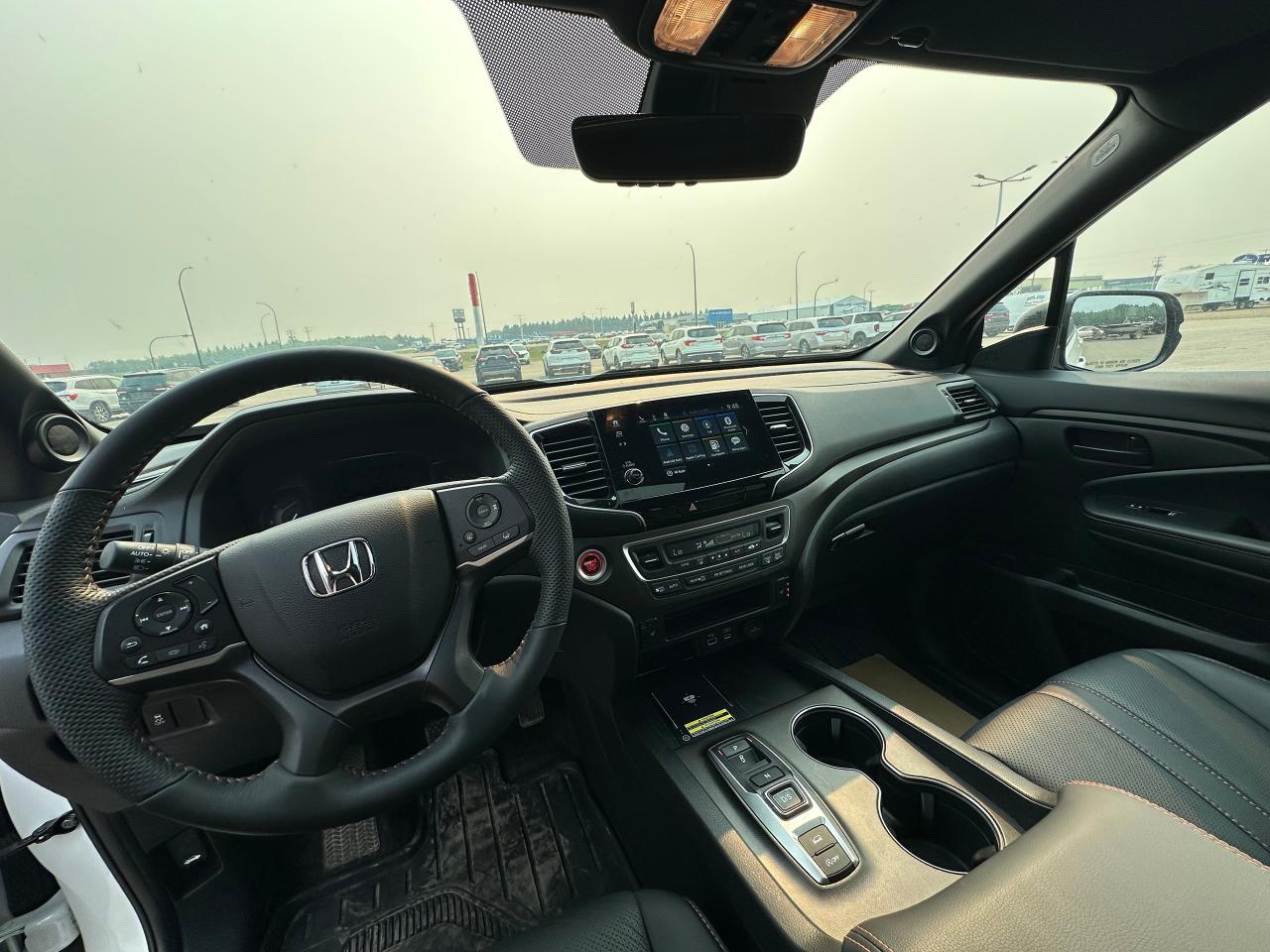 2025 Honda Passport TrailSport AWD Photo