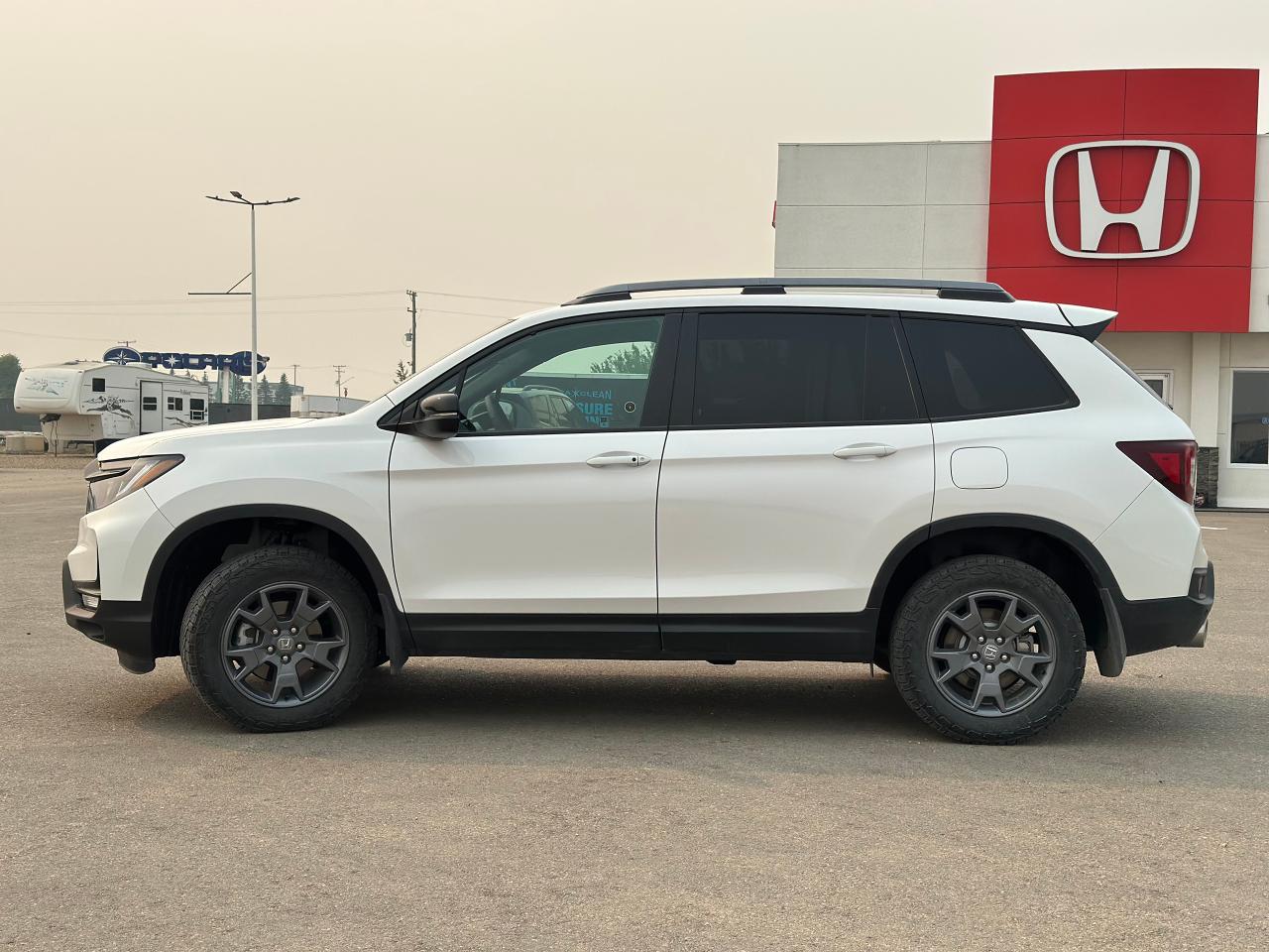 2025 Honda Passport TrailSport AWD Photo