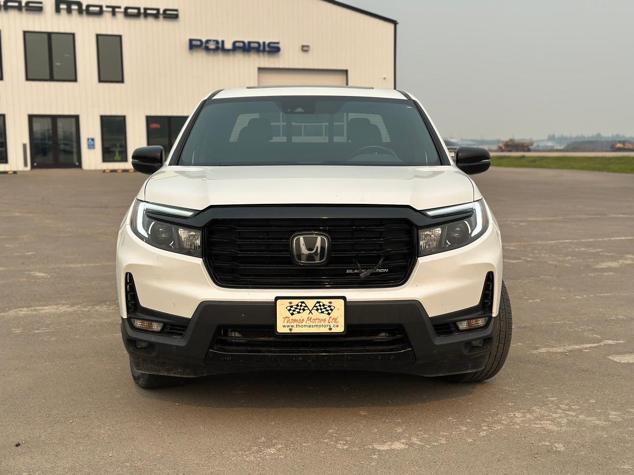 2022 Honda Ridgeline Black Edition AWD Photo1