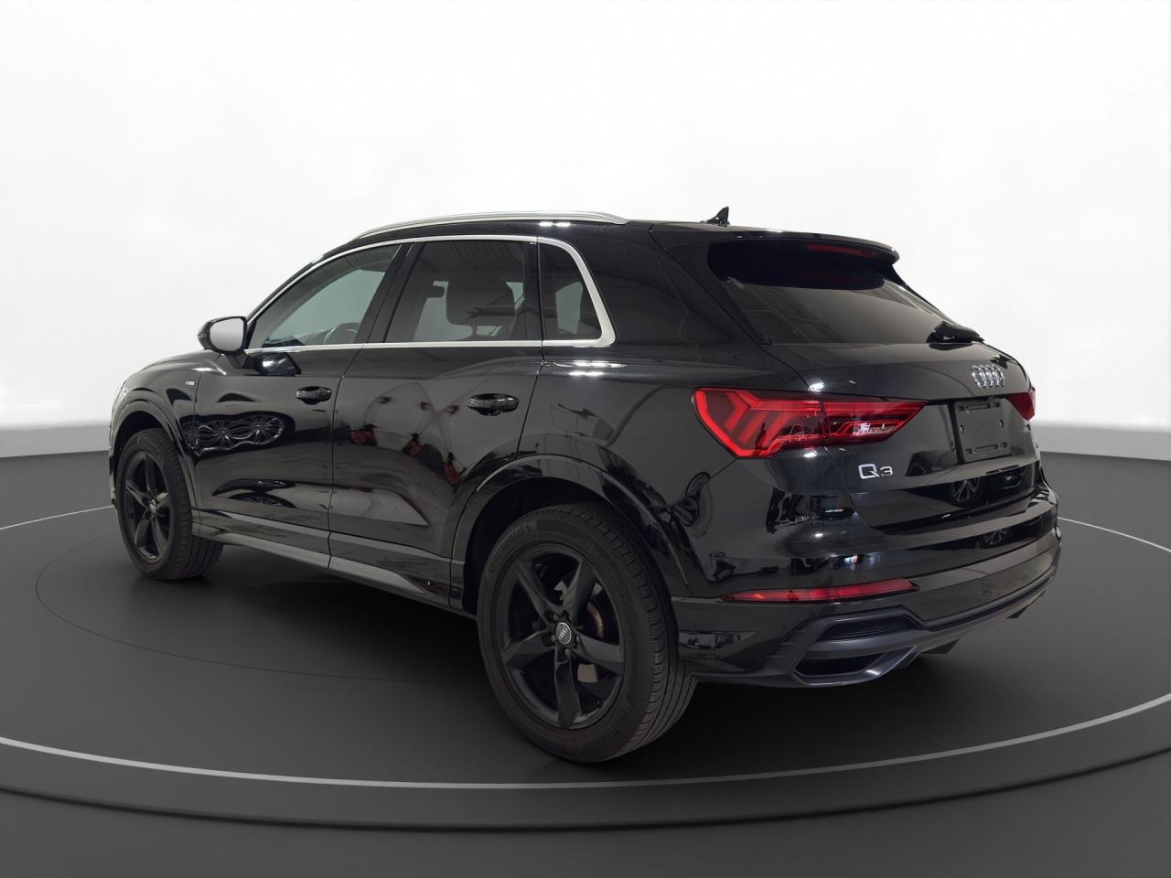 2020 Audi Q3 Progressiv | S LINE Photo4