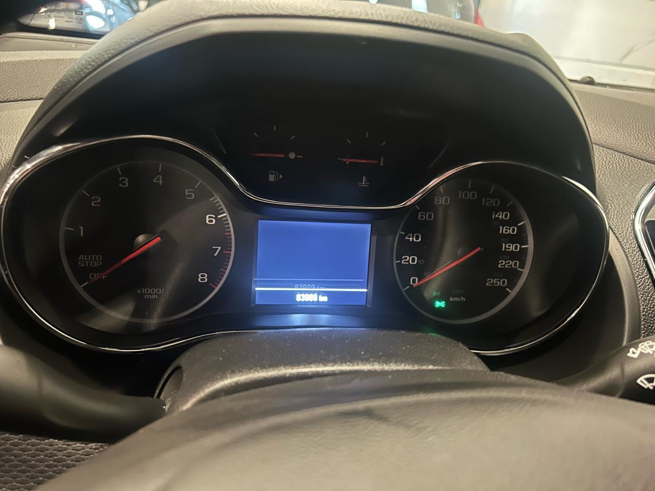 2019 Chevrolet Cruze LT - Photo #17