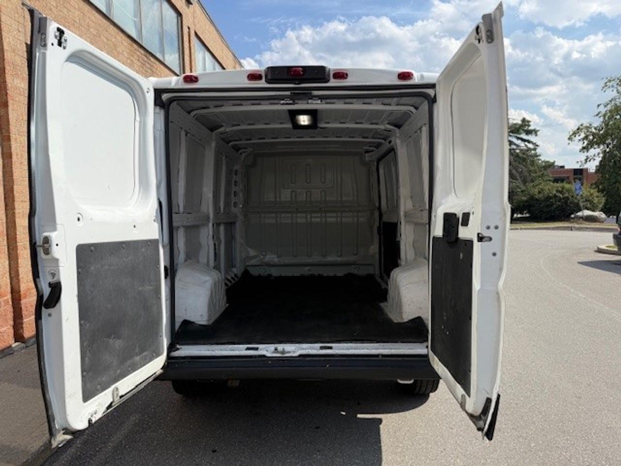 2022 RAM Cargo Van 2500 Low Roof 136" WB Photo