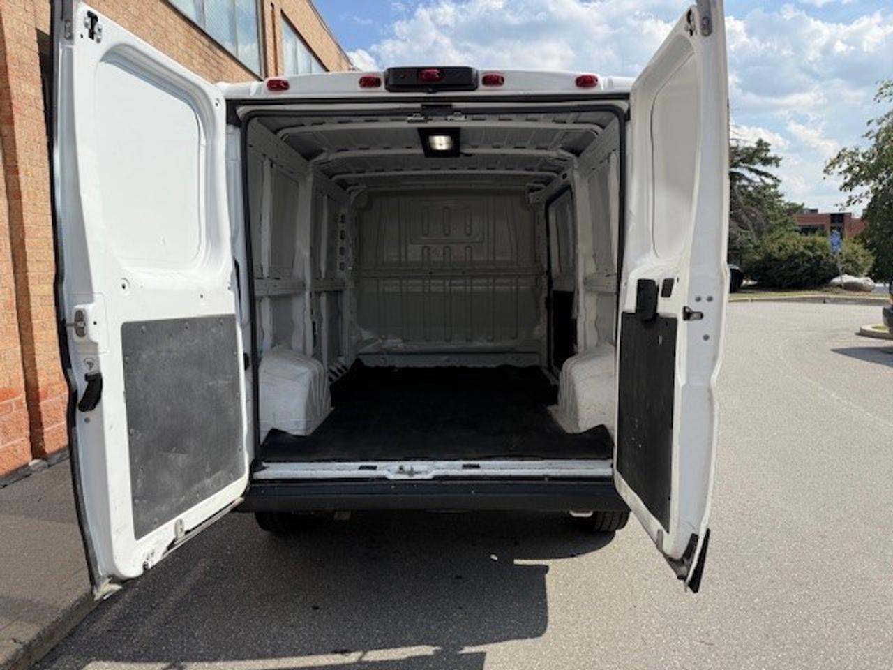 2022 RAM Cargo Van 2500 Low Roof 136" WB Photo