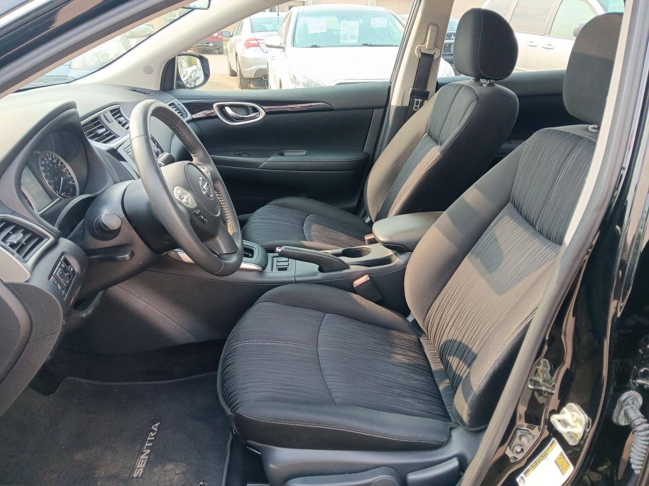 2017 Nissan Sentra SV Automatic, Sunroof, Htd Seats, BU Cam - Photo #13