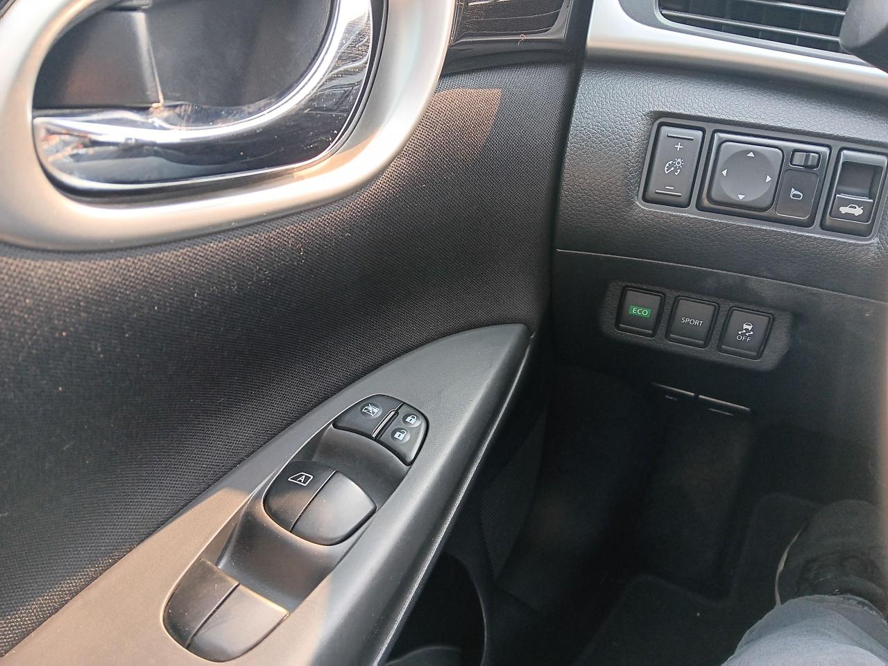2017 Nissan Sentra SV Automatic, Sunroof, Htd Seats, BU Cam - Photo #20