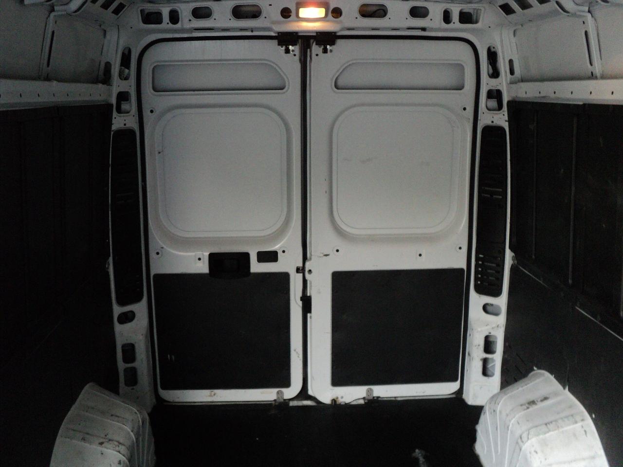 2023 RAM ProMaster 2500 High Roof CargoVan  159" WB 3.6L6cylBackUpCam - Photo #24