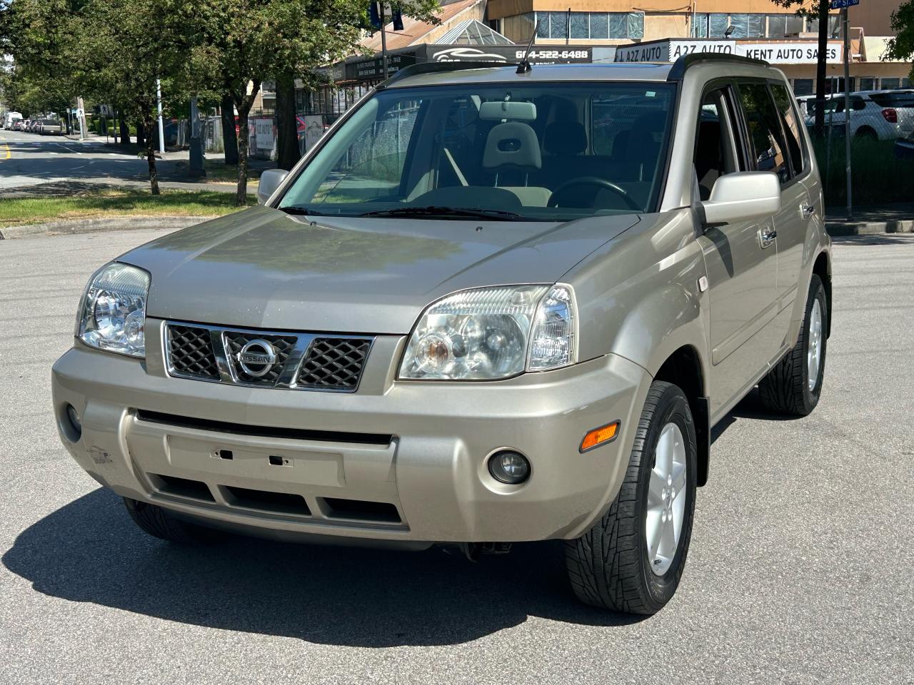 2005 Nissan X-Trail SE - Photo #1