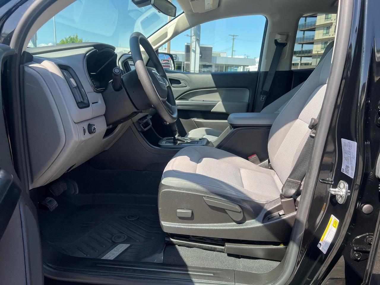 2021 GMC Canyon 2WD Elevation Standard Photo10