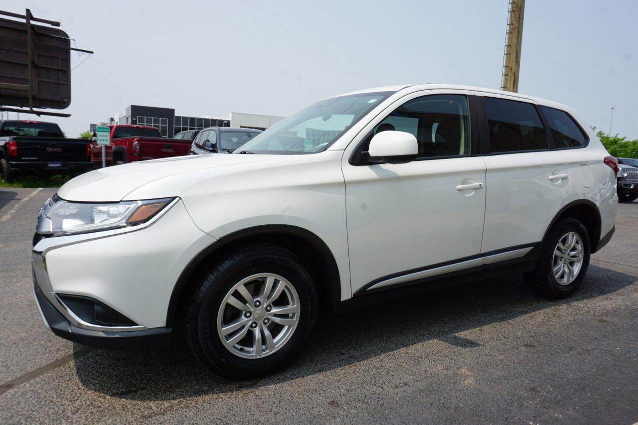 2019 Mitsubishi Outlander 2.4L ES AWC CERTIFIED CAMERA BLUETOOTH HEATED SEATS CRUISE ALLOYS - Photo #3