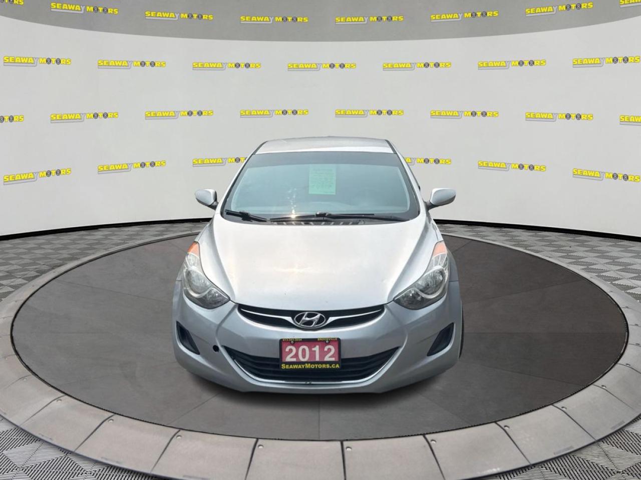 2012 Hyundai Elantra  - Photo #7