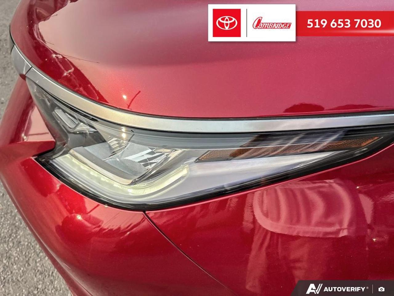 2023 Toyota Sienna Limited 7-Passenger Photo