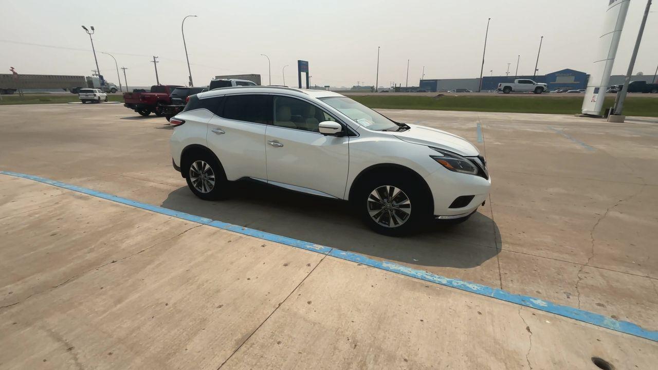 2018 Nissan Murano SV AWD Photo1