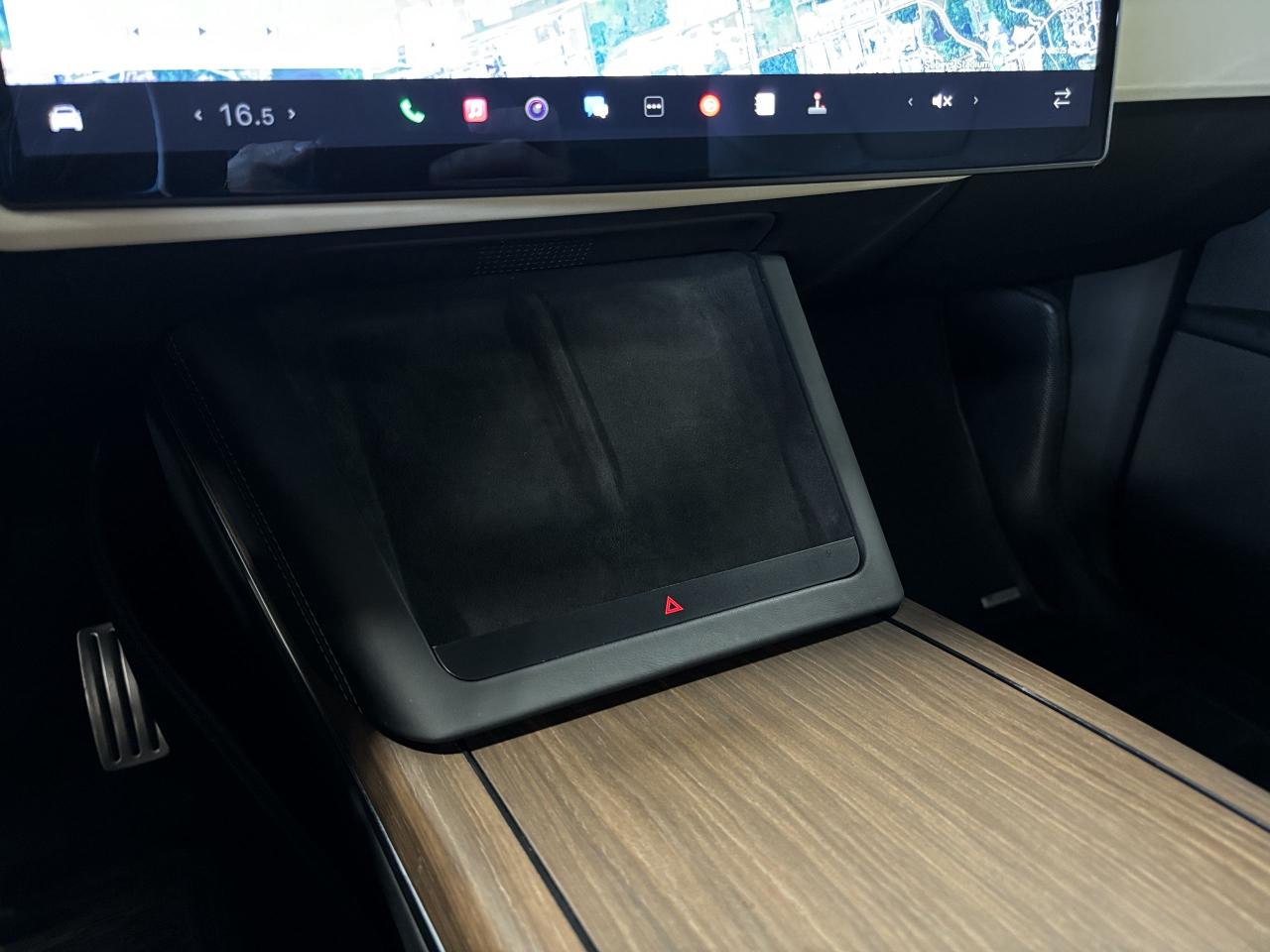 2023 Tesla Model X AWD|AUTOPILOT|INSANEMODE|FALCONDOORS|AIRSUSPENSION - Photo #24