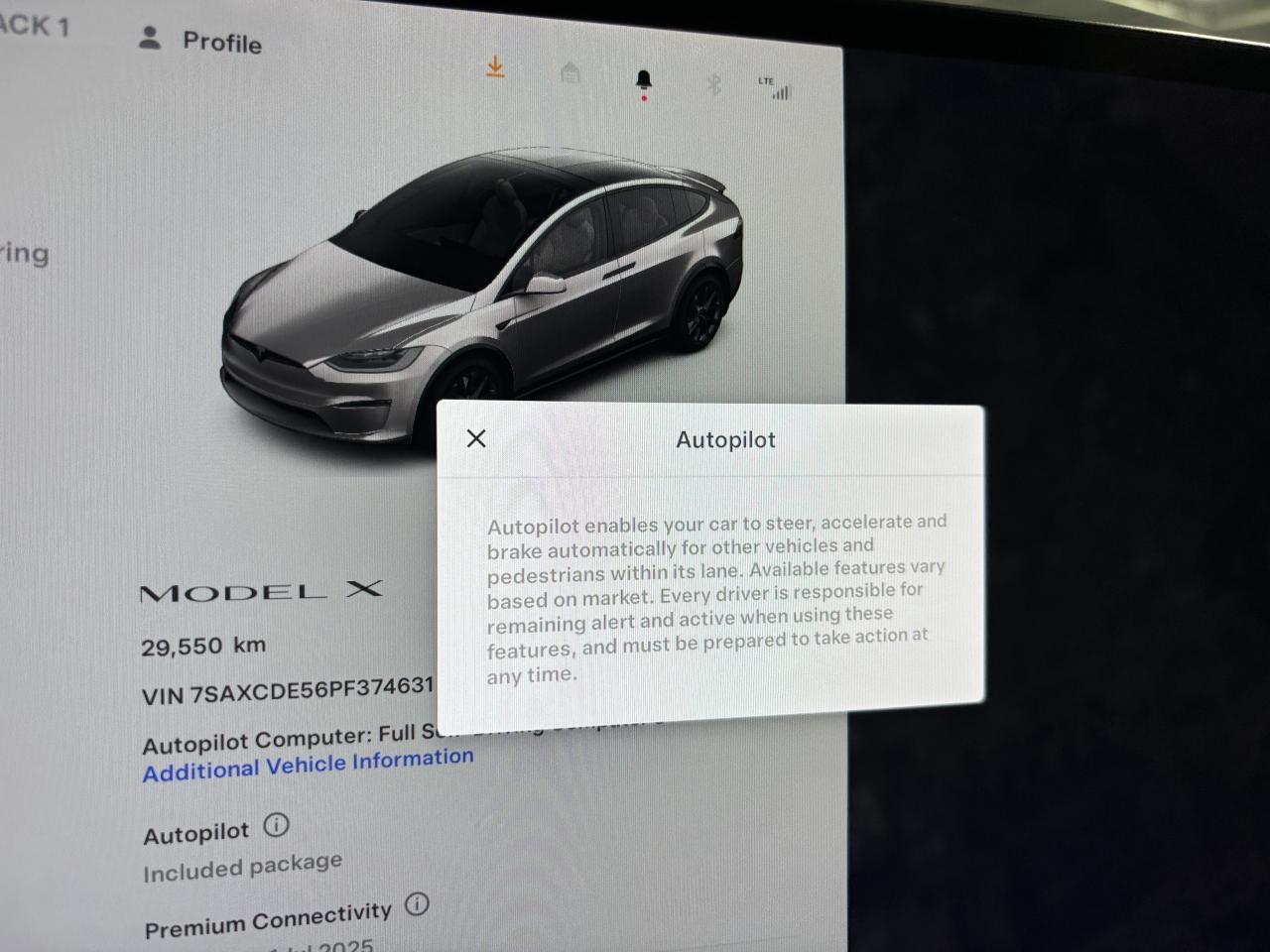 2023 Tesla Model X AWD|AUTOPILOT|INSANEMODE|FALCONDOORS|AIRSUSPENSION - Photo #27