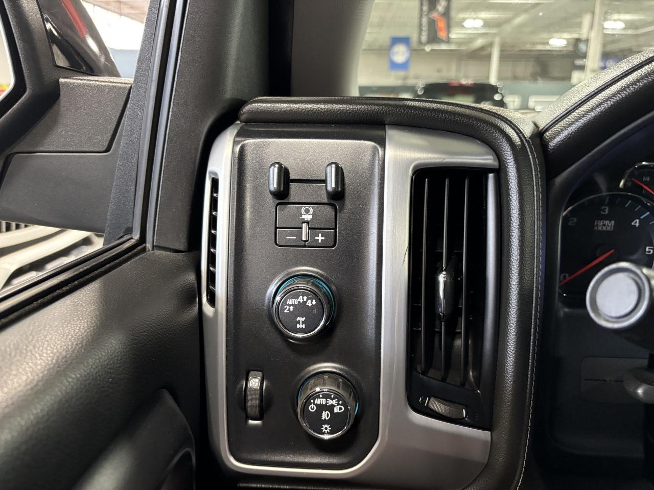 2017 GMC Sierra 1500 SLE|ELEVATION|4WD|CREW|V8POWERED|BACKRACK|COVER|++ - Photo #15