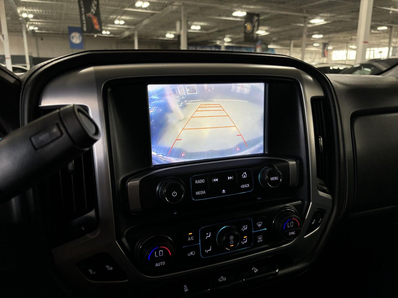 2017 GMC Sierra 1500 SLE|ELEVATION|4WD|CREW|V8POWERED|BACKRACK|COVER|++ - Photo #24