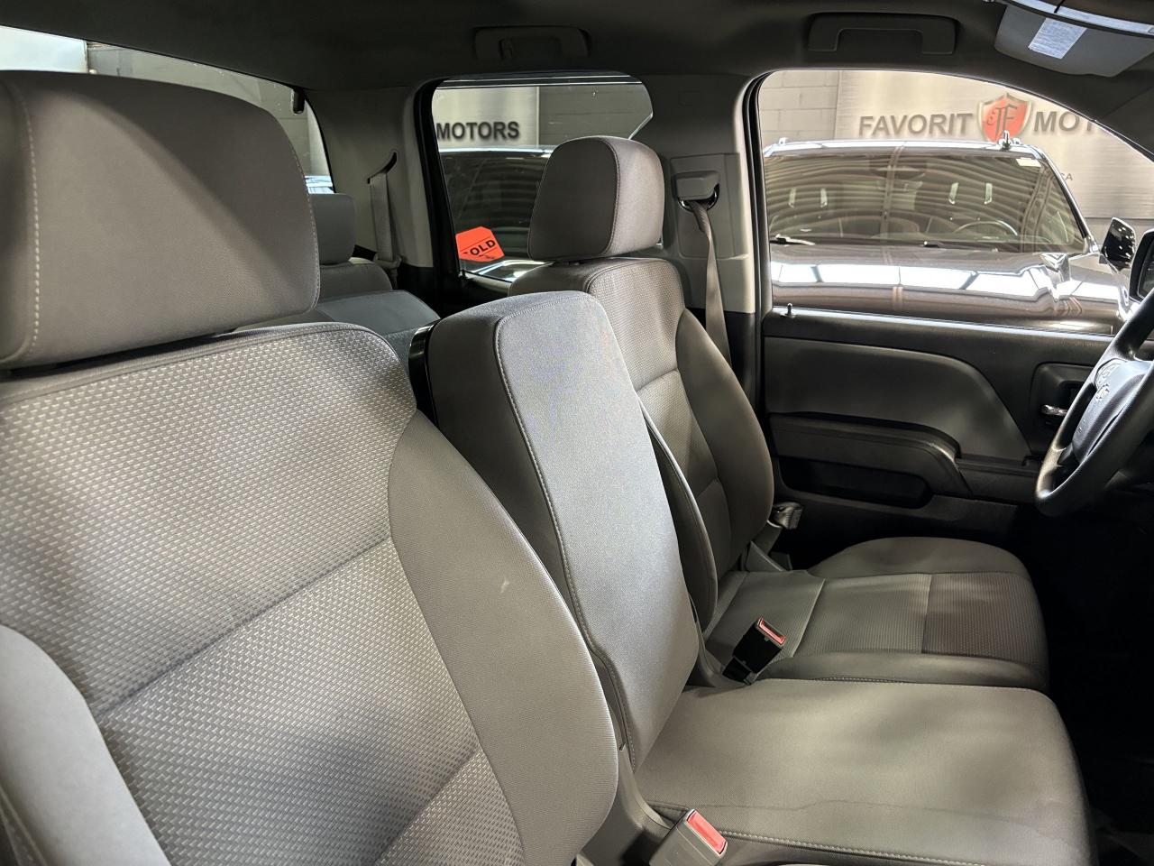 2016 Chevrolet Silverado 1500 LS|V8POWERED|4WD|DOUBLECAB|6PASSENGER|SIDESTEPS|++ - Photo #11