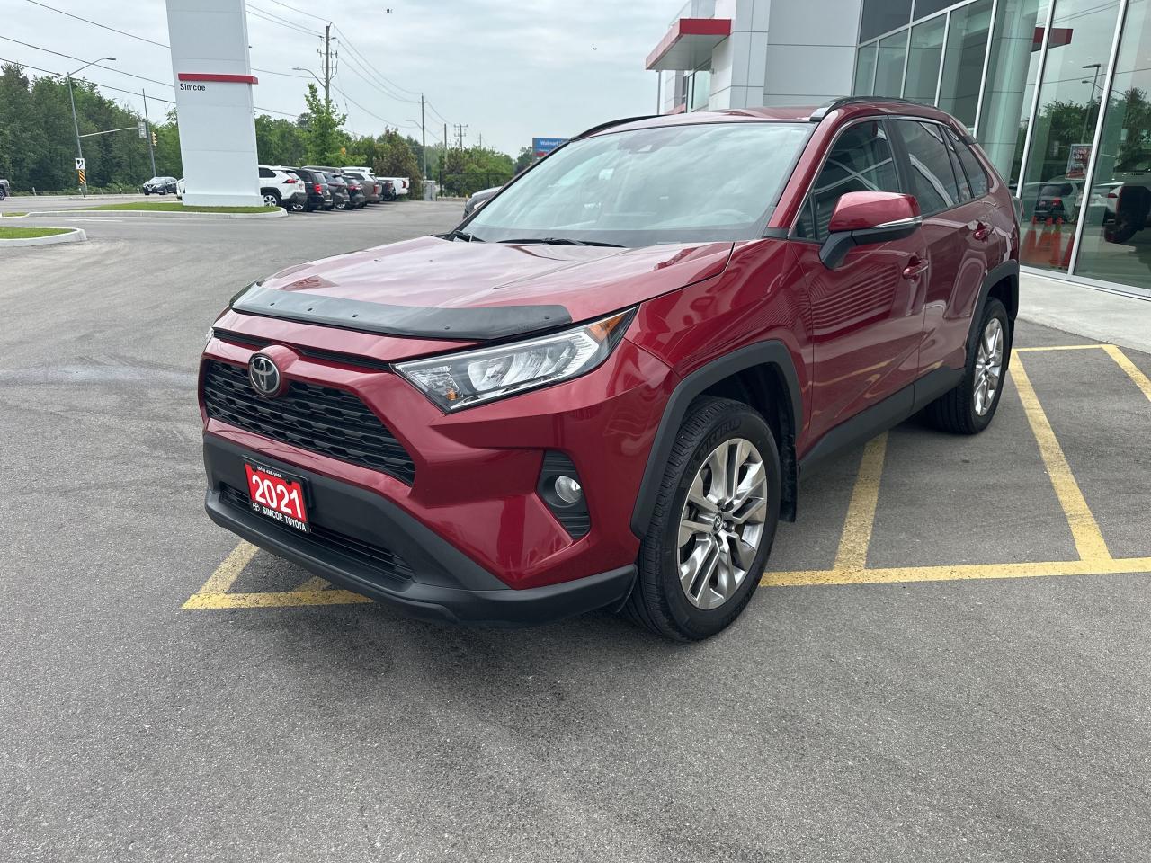 Used 2021 Toyota RAV4 XLE for sale in Simcoe, ON