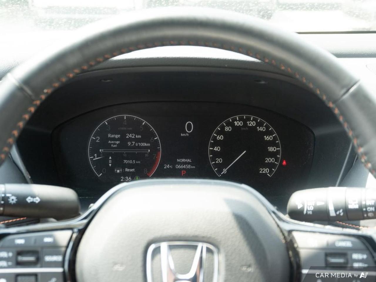 12600589