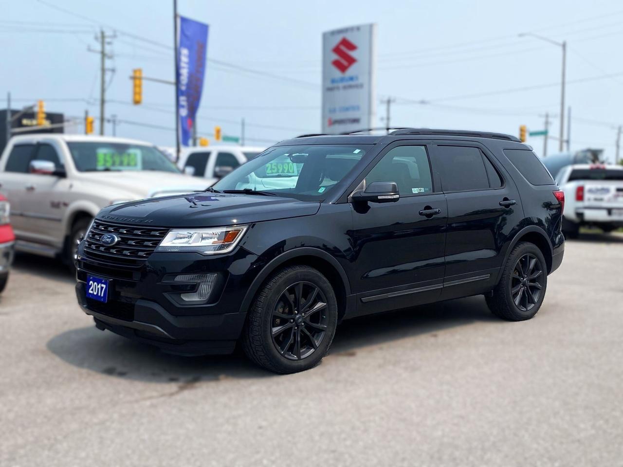 Used 2017 Ford Explorer XLT 4x4 ~Heated Leather ~Cam ~Bluetooth ~Moonroof for sale in Barrie, ON