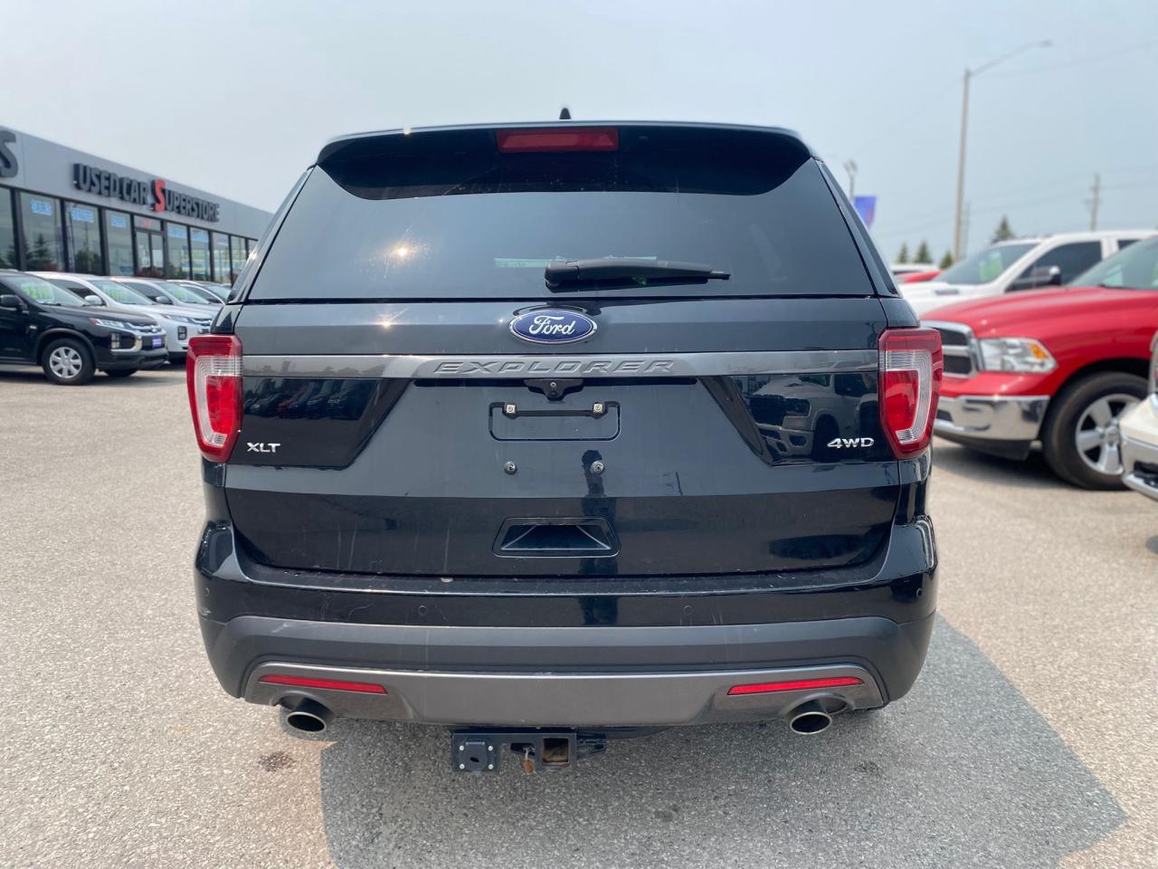 2017 Ford Explorer XLT 4x4 ~Heated Leather ~Cam ~Bluetooth ~Moonroof Photo2