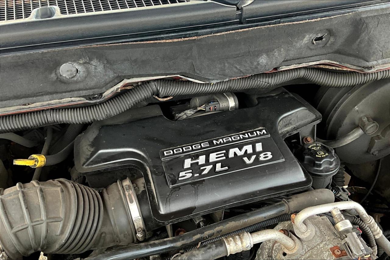 12600661