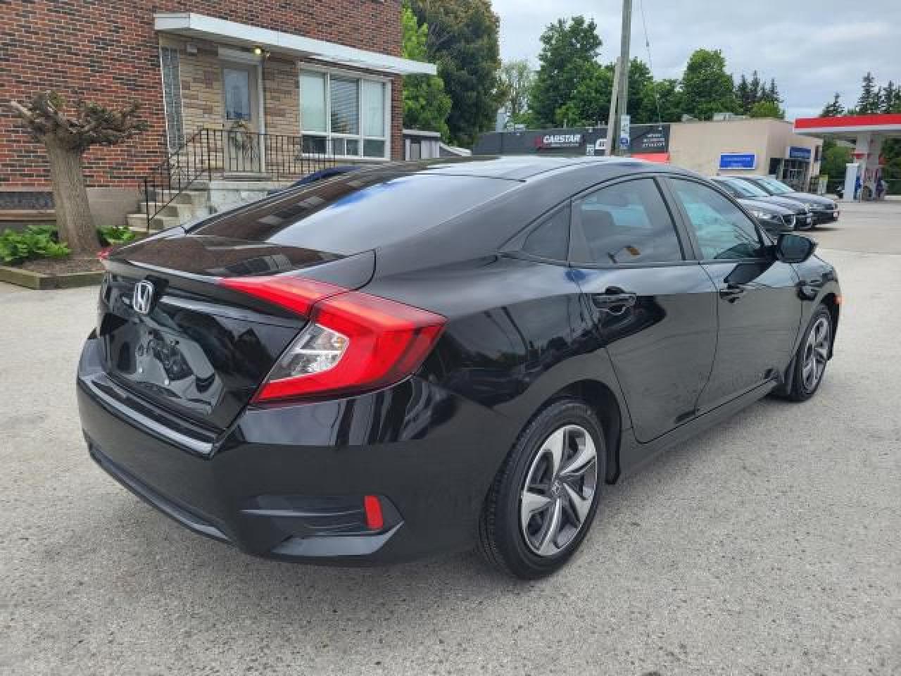2019 Honda Civic LX Photo3