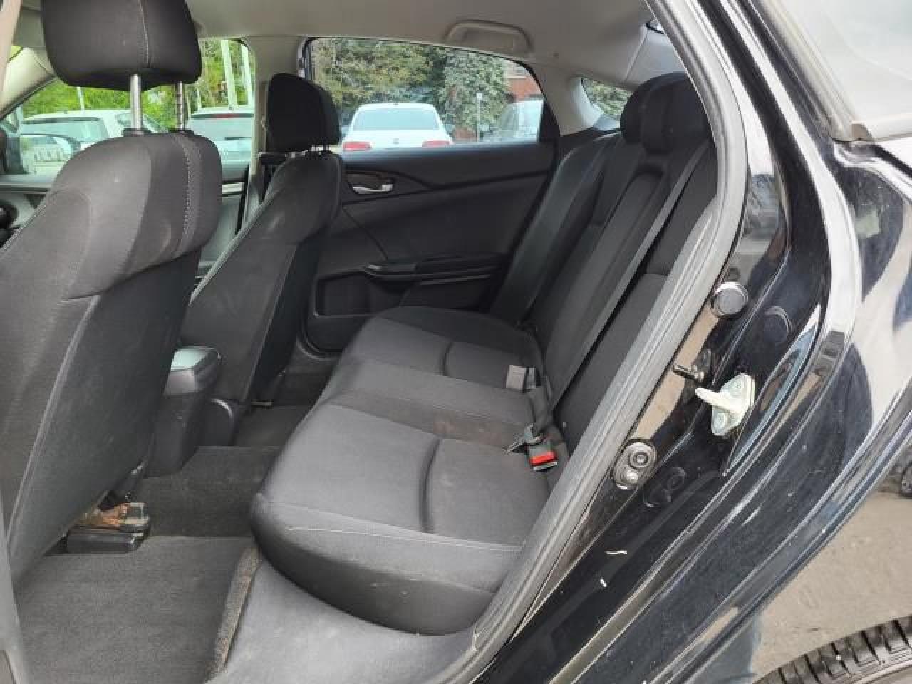 2019 Honda Civic LX Photo14