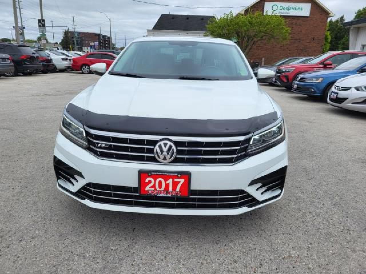 2017 Volkswagen Passat RLINE Photo8
