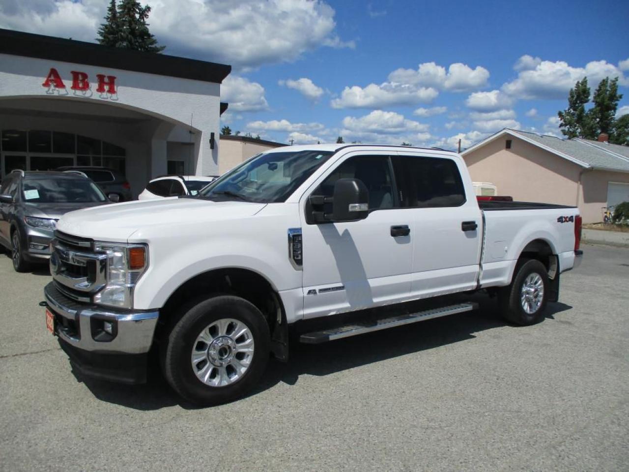 2020 Ford F-350 SD XLT CREW 4X4 DIESEL Photo1