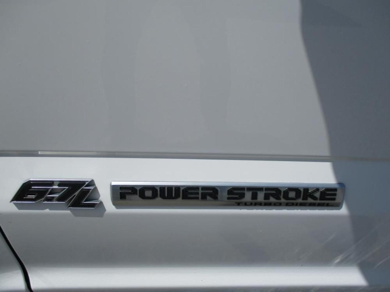 2020 Ford F-350 SD XLT CREW 4X4 DIESEL Photo9