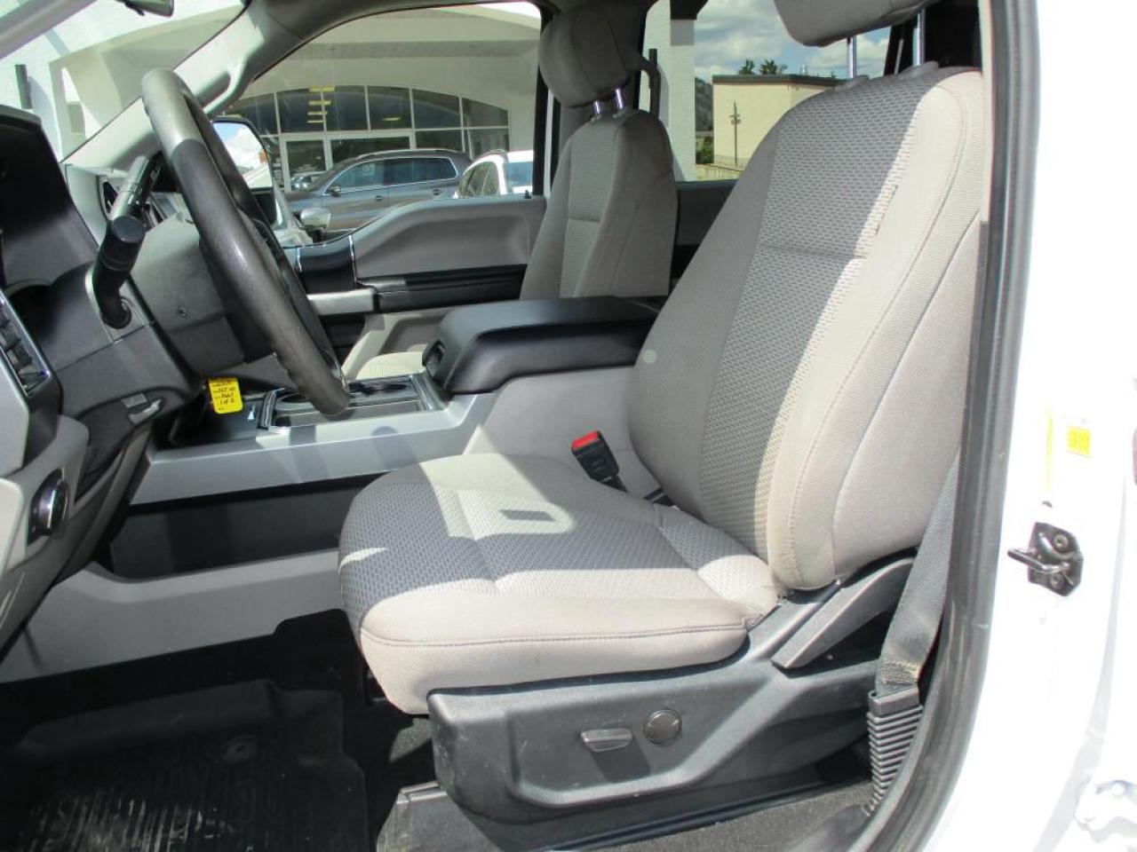 2020 Ford F-350 SD XLT CREW 4X4 DIESEL Photo13