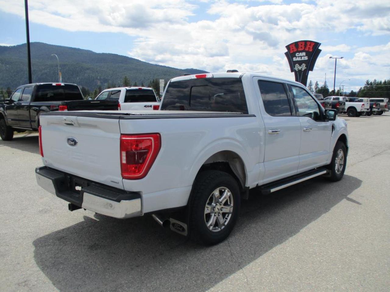 2021 Ford F-150 XLT Supercrew 4x4 Photo4