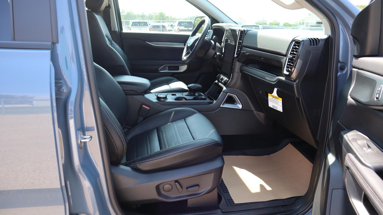 2024 Ford Ranger LARIAT Photo5