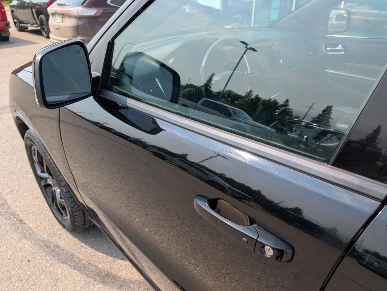 2019 Dodge Durango GT Photo5