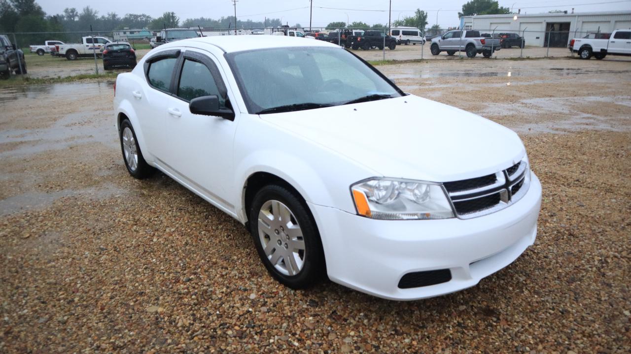 2013 Dodge Avenger base Photo5