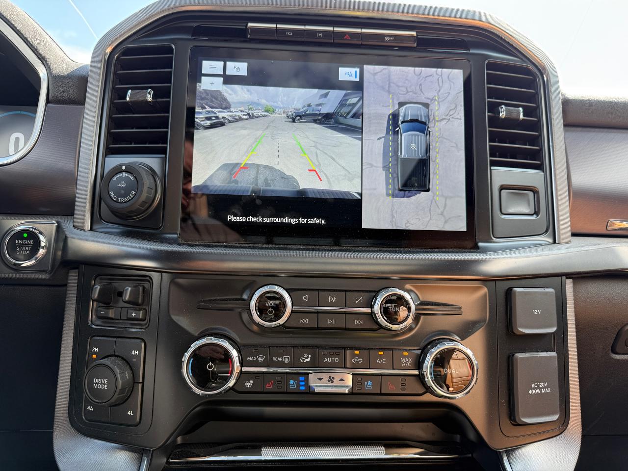 2022 Ford F-150 PLATINUM Photo5